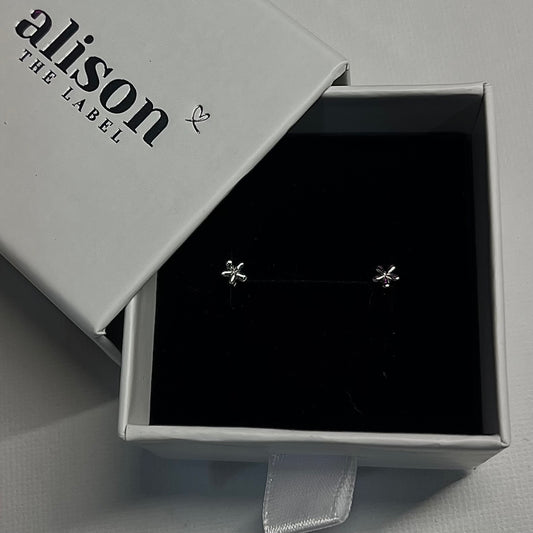 Flower studs