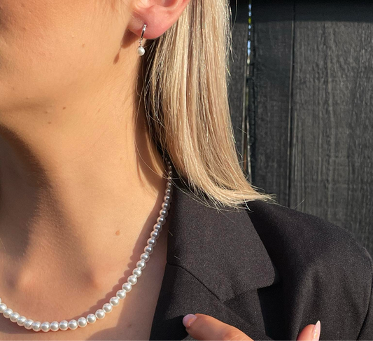 Perfect pearl necklace